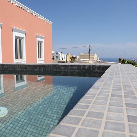 Nomikos Mansion Apartment คาร์เทราดอส ภายนอก รูปภาพ