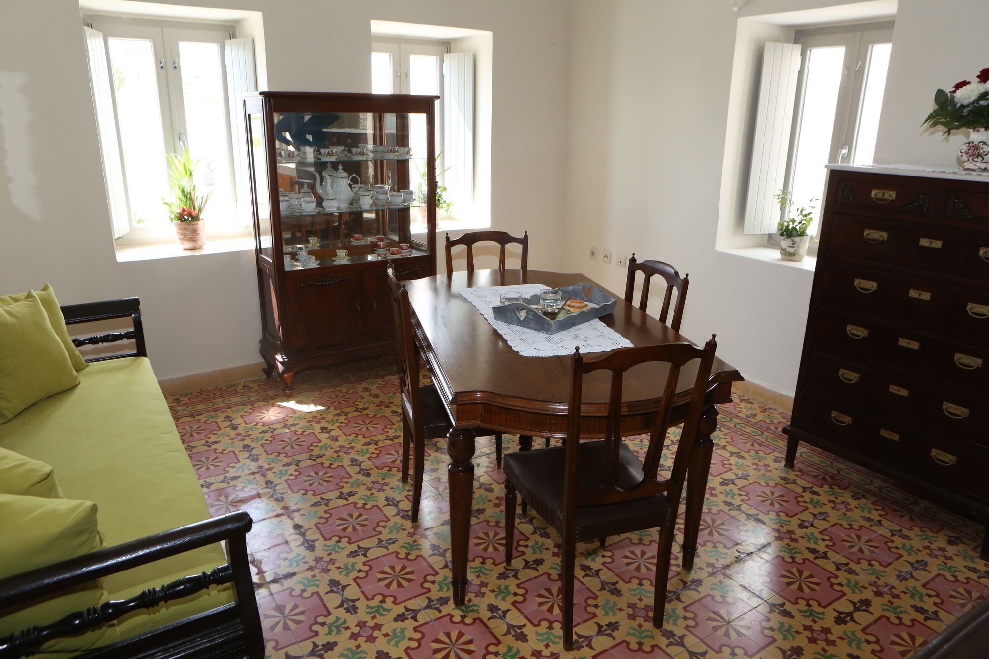 Nomikos Mansion Apartment คาร์เทราดอส ภายนอก รูปภาพ